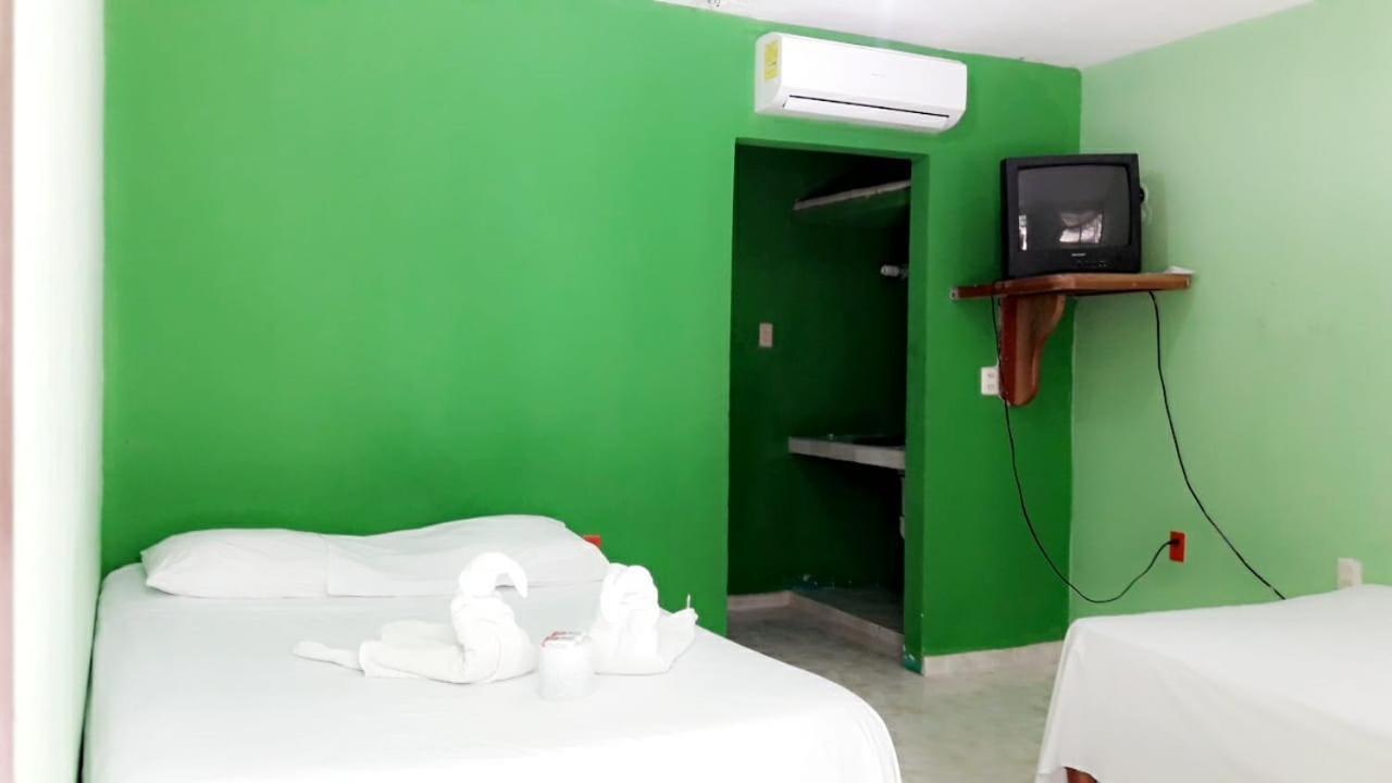 Hotel Templo Maya Ешпухил Екстериор снимка